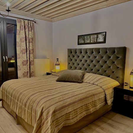 Boutique Hotel Skamnos Aráhova Kültér fotó