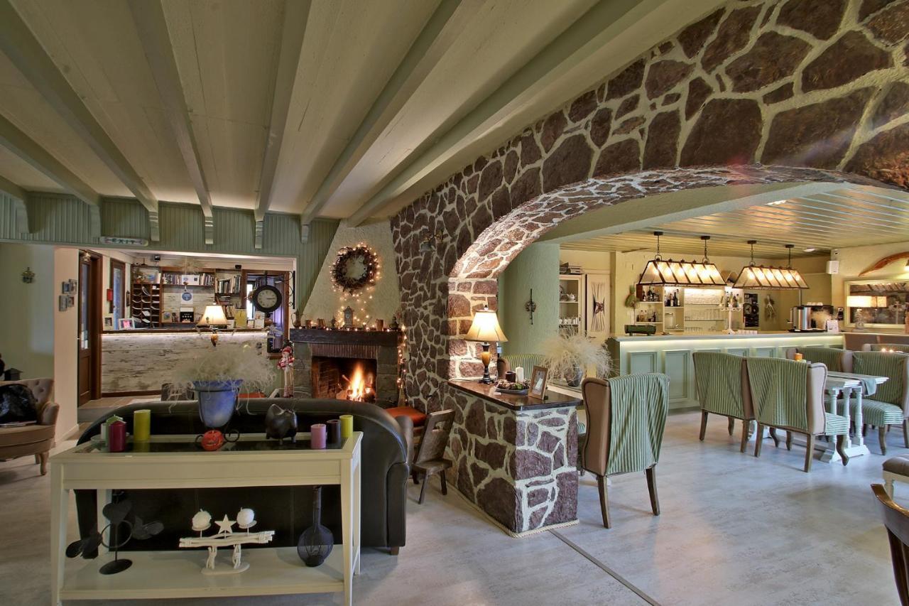 Boutique Hotel Skamnos Aráhova Kültér fotó