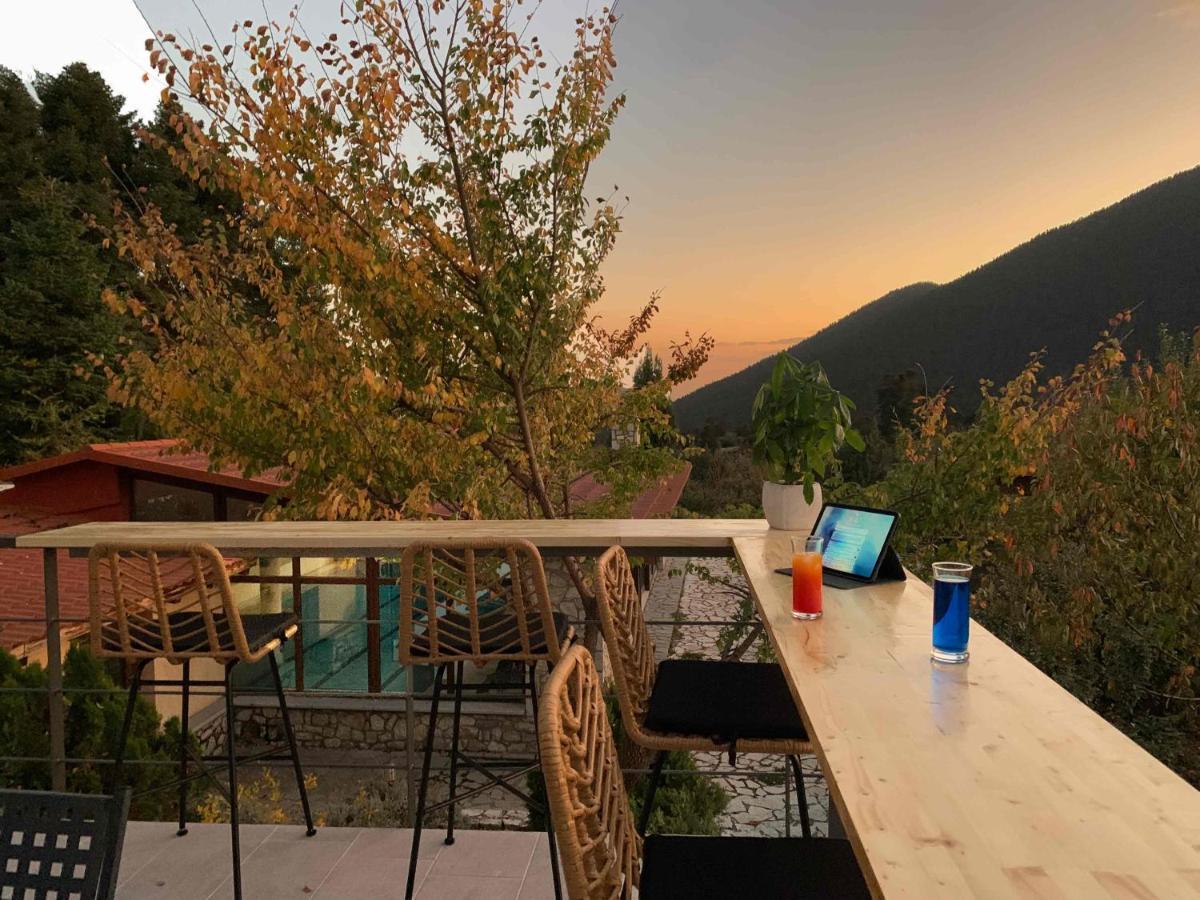 Boutique Hotel Skamnos Aráhova Kültér fotó