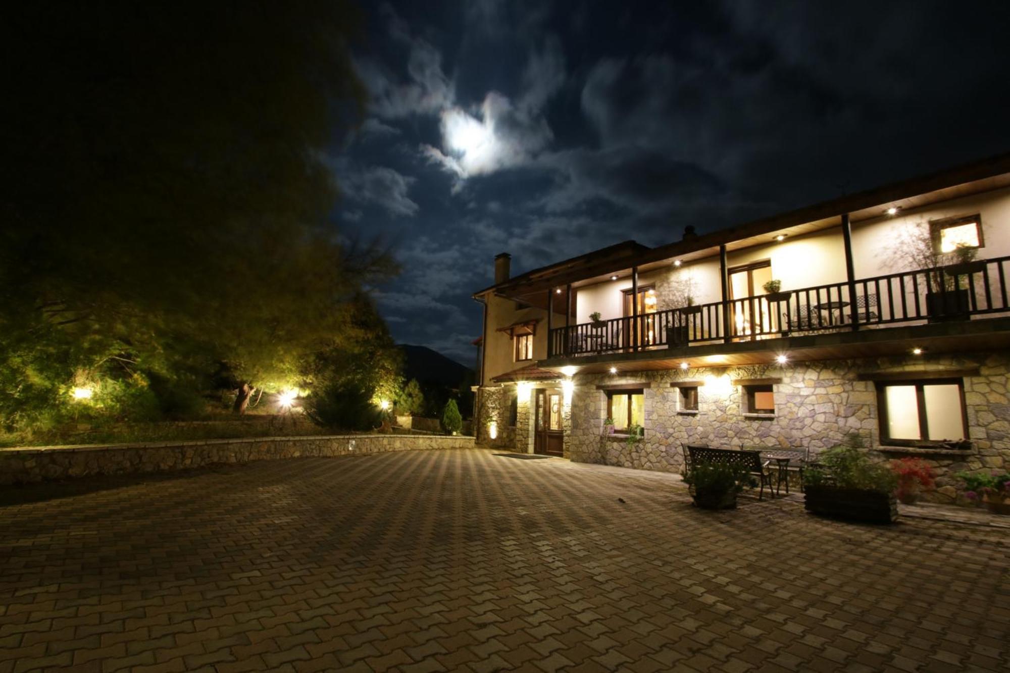 Boutique Hotel Skamnos Aráhova Kültér fotó